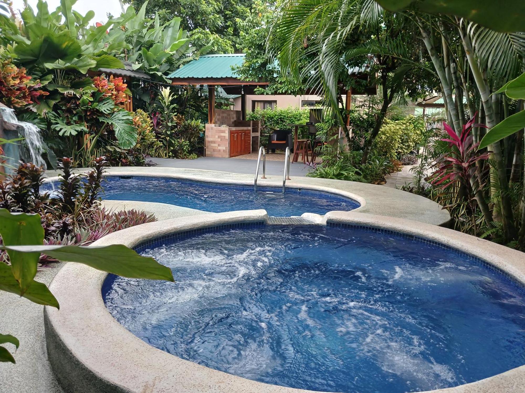 San Gabriel Apartments La Fortuna Exterior photo