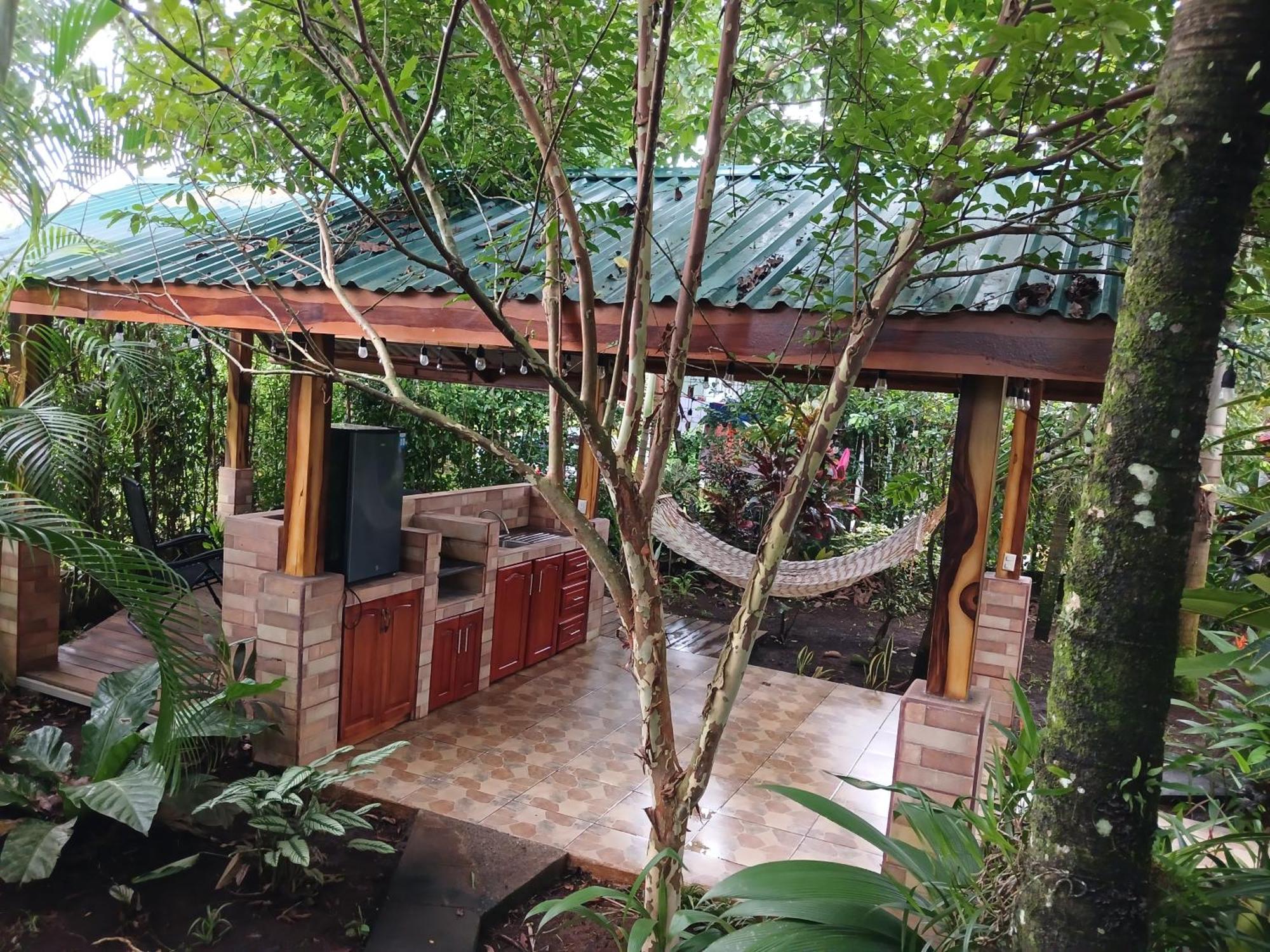 San Gabriel Apartments La Fortuna Exterior photo