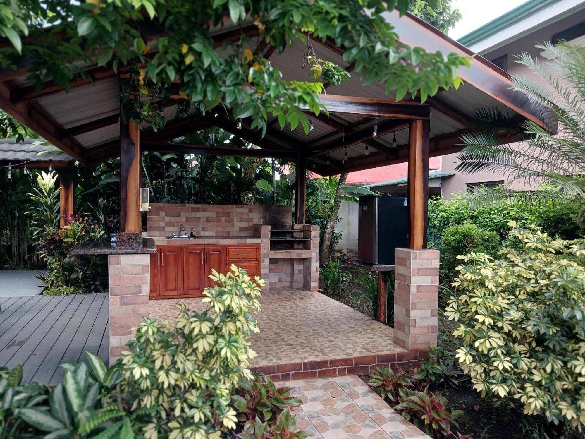 San Gabriel Apartments La Fortuna Exterior photo